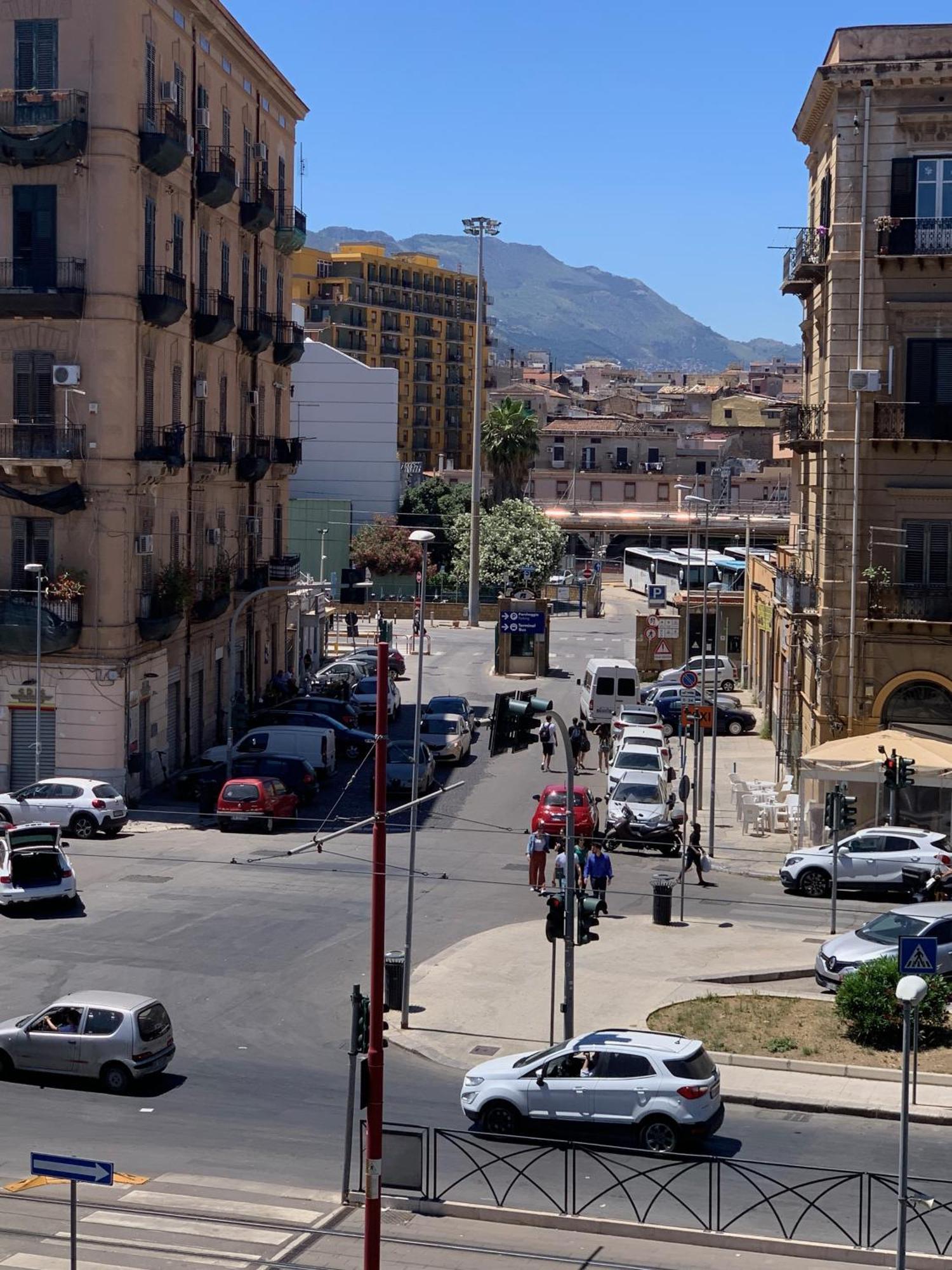 Central Station Palermo Eksteriør bilde