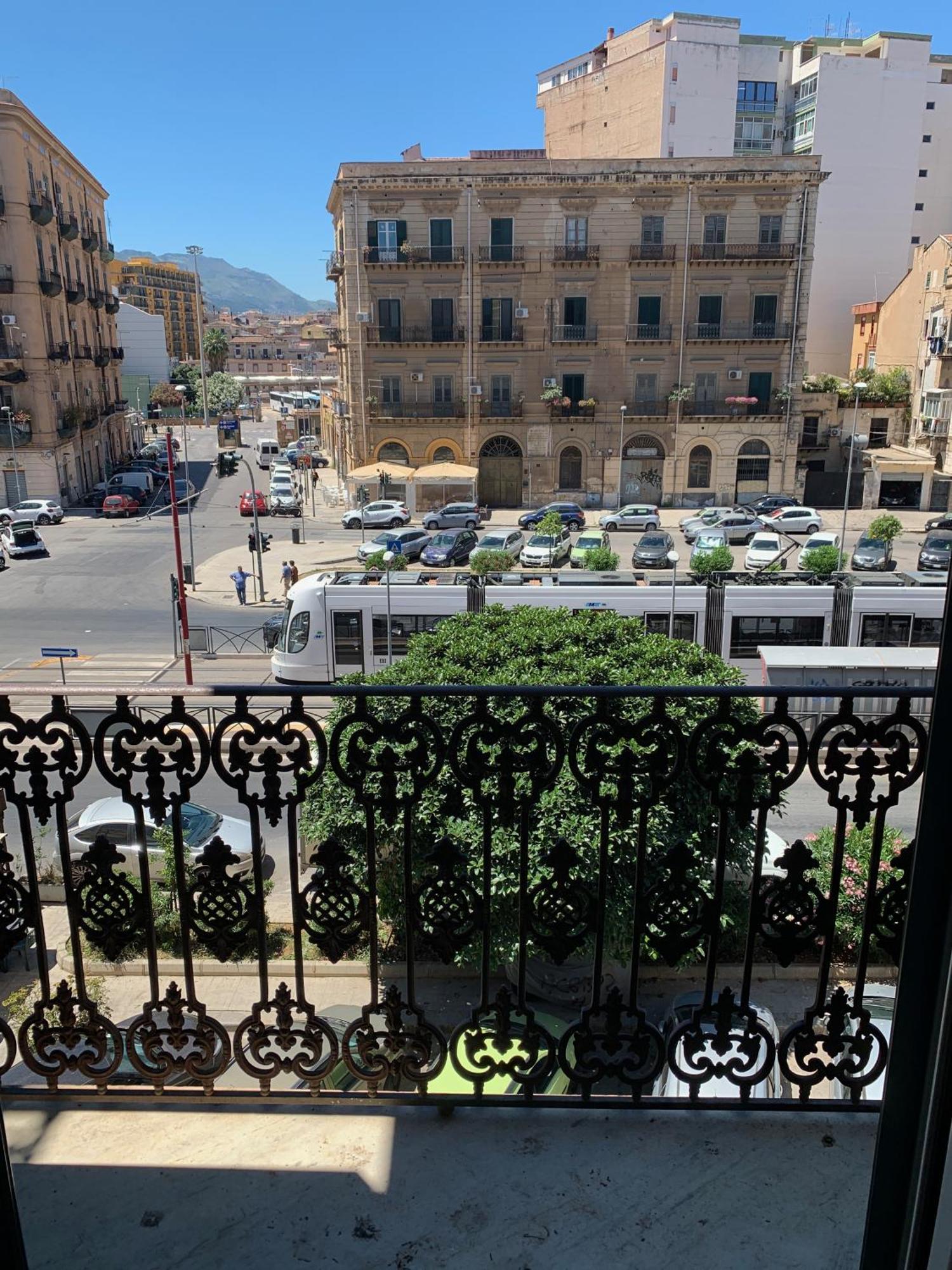 Central Station Palermo Eksteriør bilde